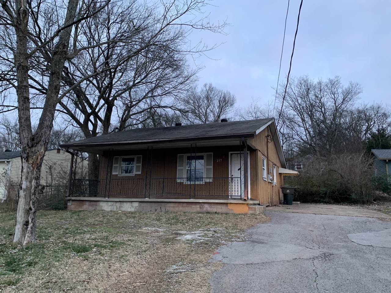 217 Hart Ln - Photo 1
