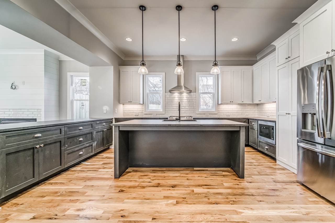 559B Hamilton Avenue - Photo 1