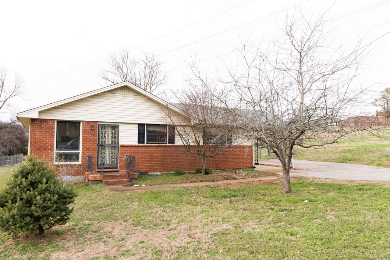 602 Hickory Bend Dr - Photo 1
