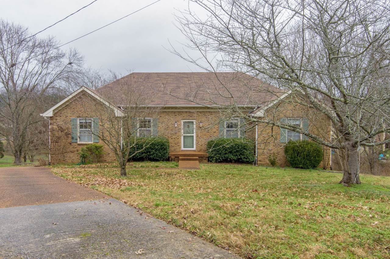 1421 Forest Side Ct - Photo 1