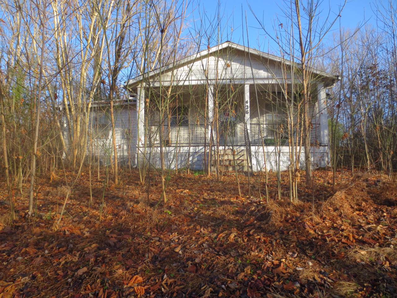 426 Valley View Dr - Photo 1