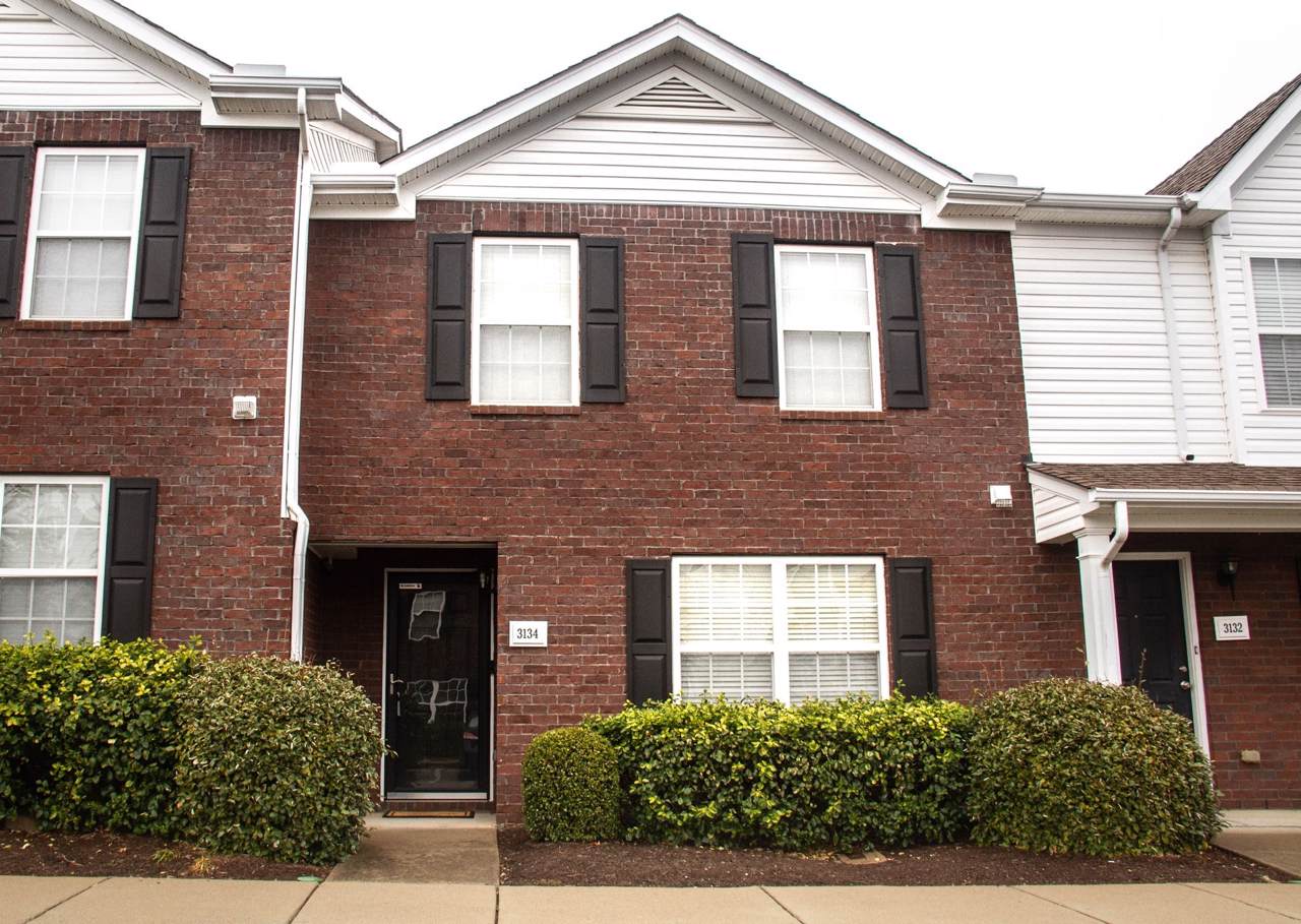 3134 George Buchanan Dr - Photo 1