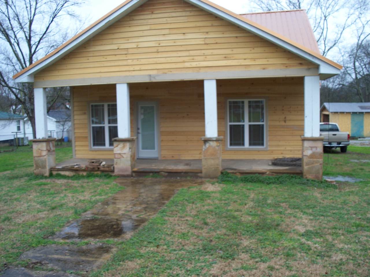 58 Lancaster Cir - Photo 1