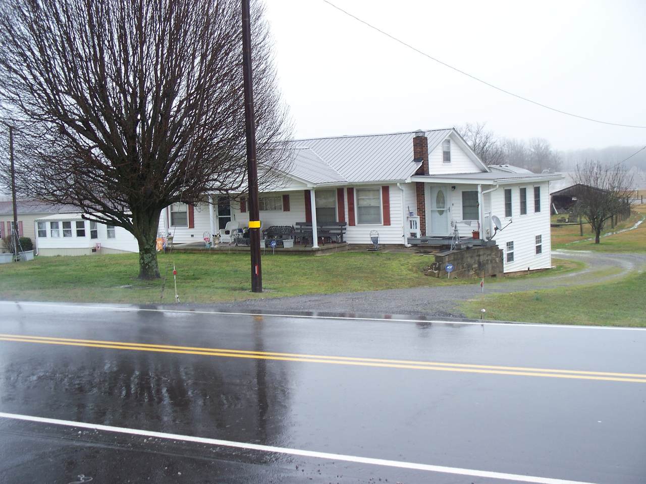 7483 Short Mt. Hwy. - Photo 1