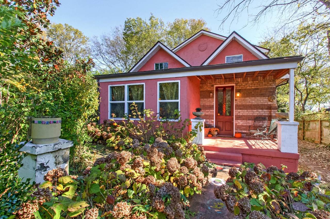 742 22nd Ave - Photo 1