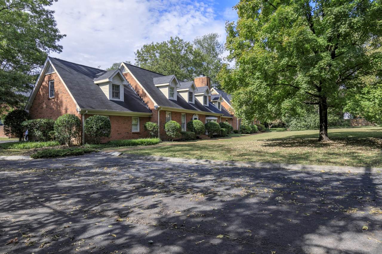 107 Lynnbrook Ct - Photo 1