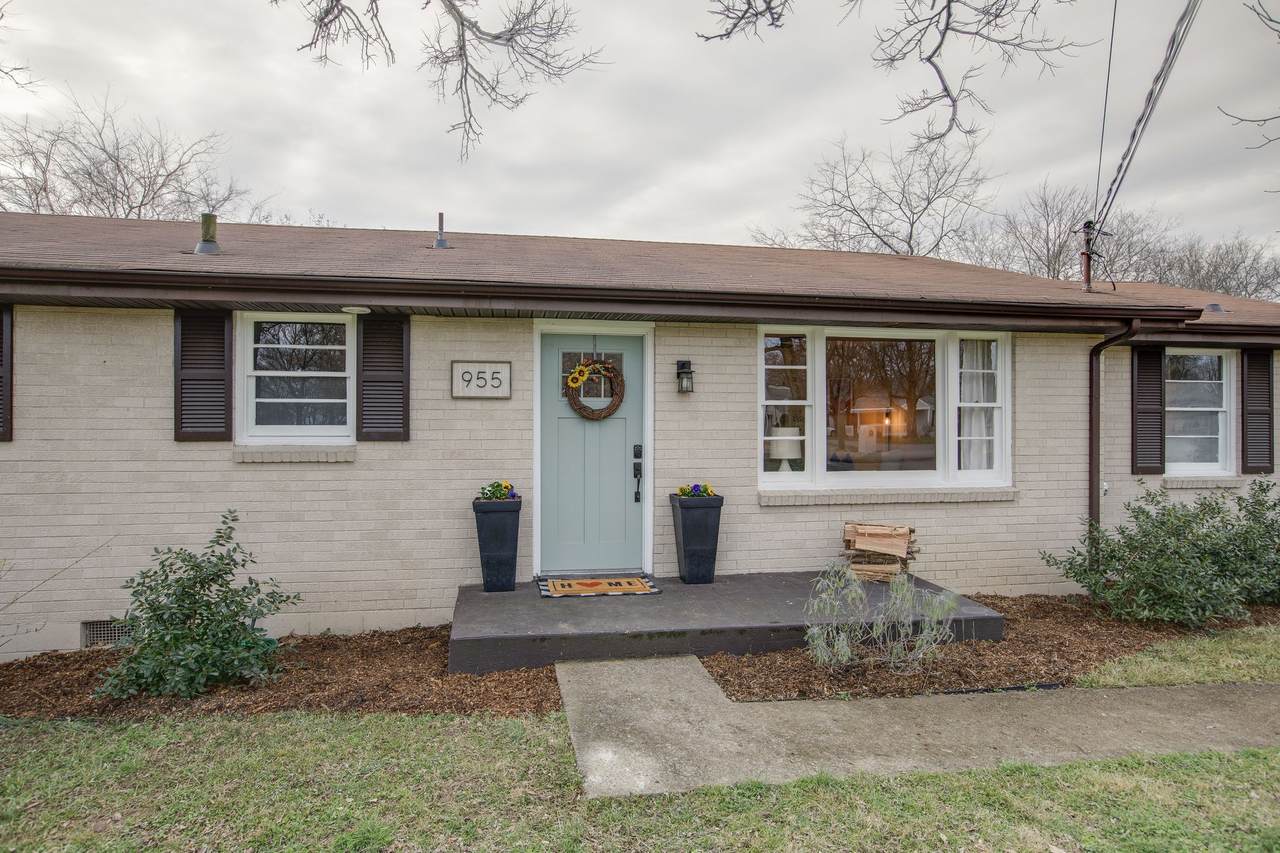 955 Snow Ave - Photo 1