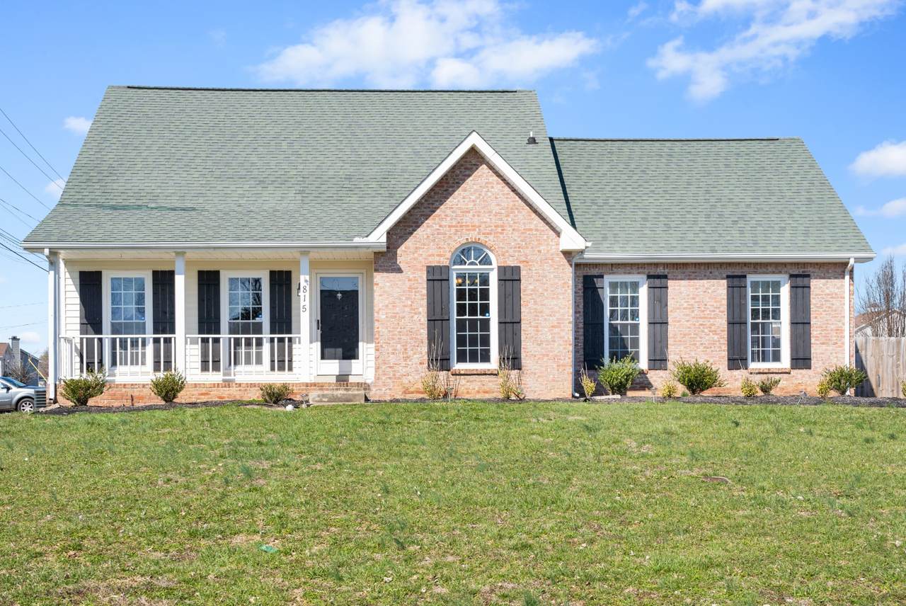 815 Keystone Dr - Photo 1