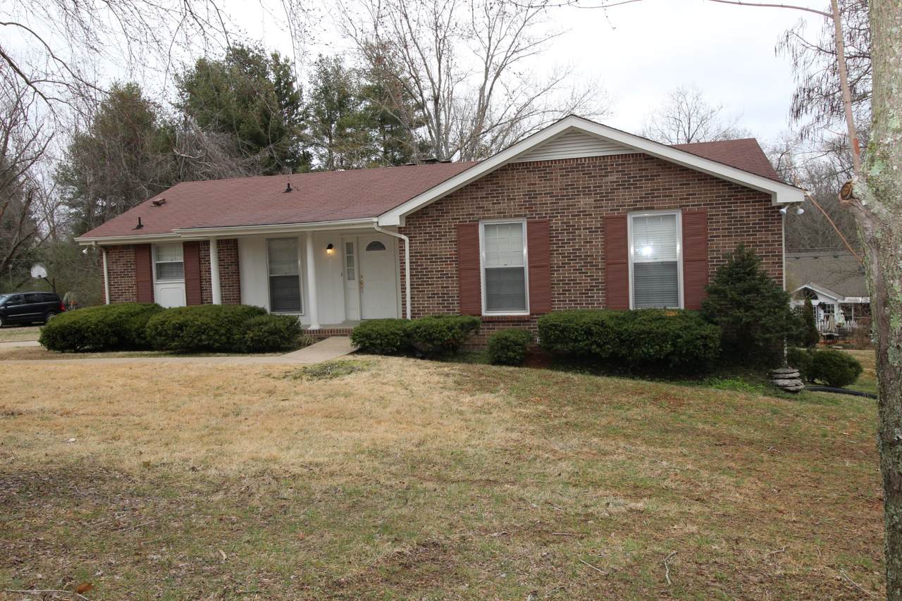 203 Chip N Dale Dr - Photo 1