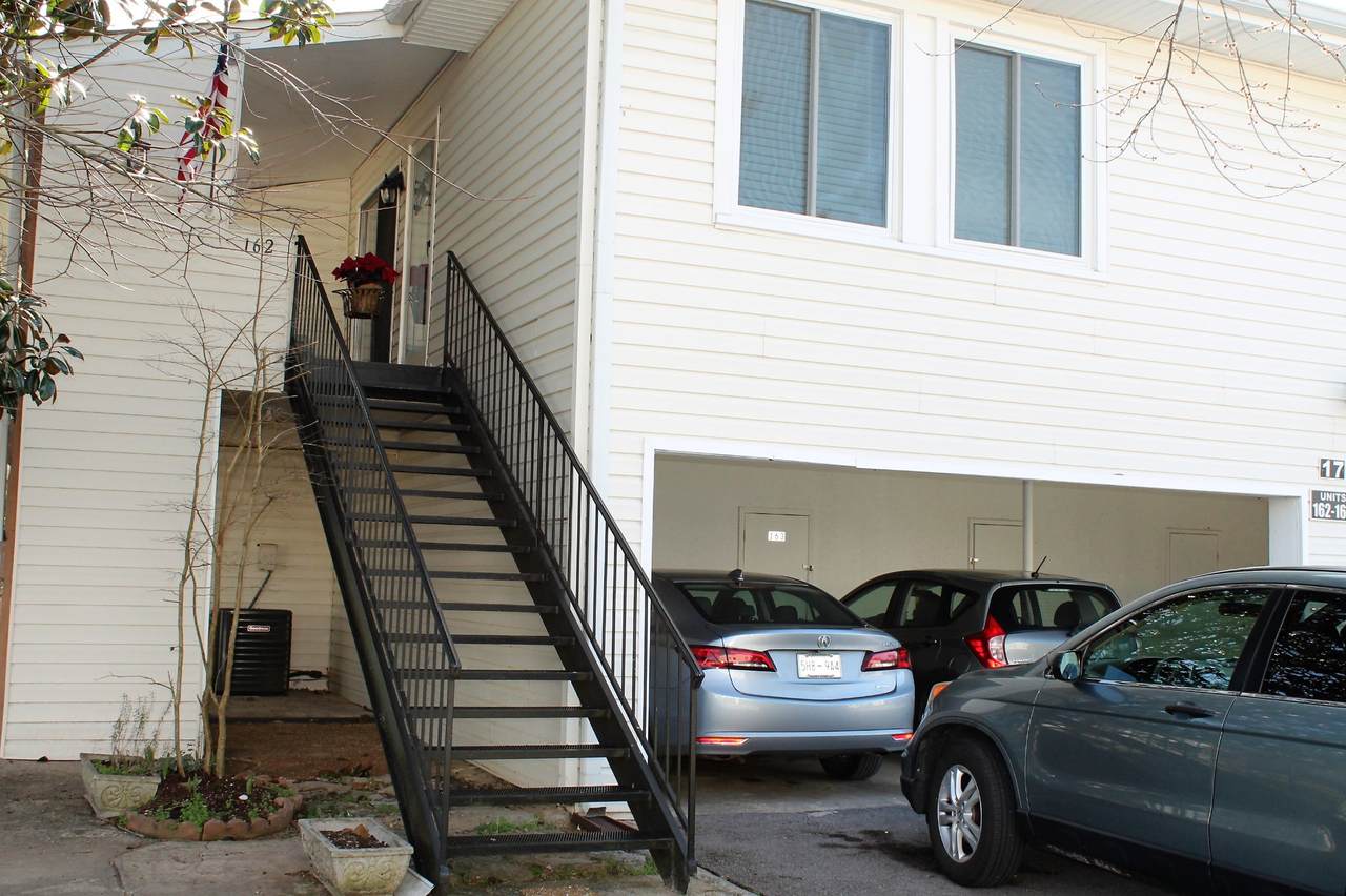 810 Bellevue Rd - Photo 1