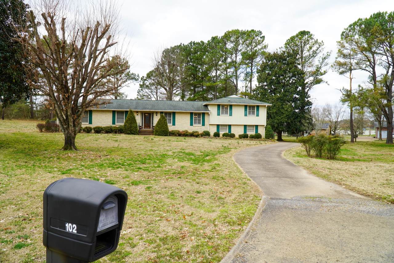 102 Rock Castle Ct - Photo 1