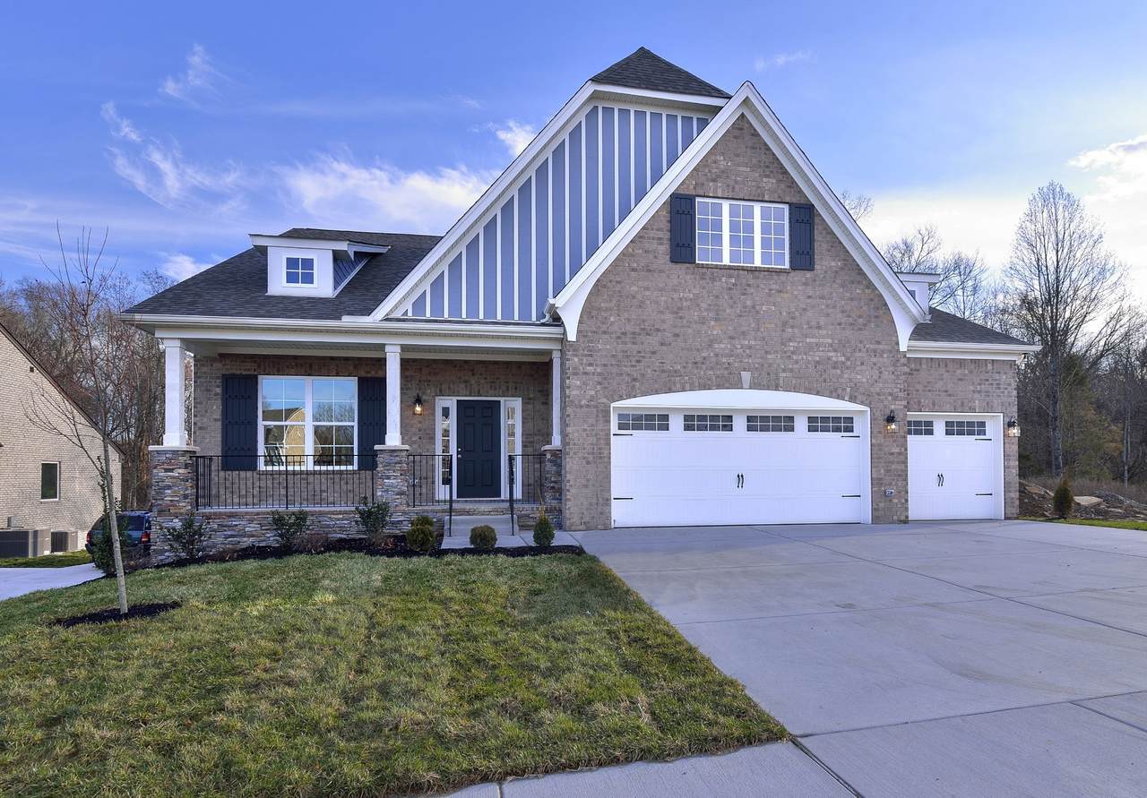 1079 River Oaks Blvd - Photo 1