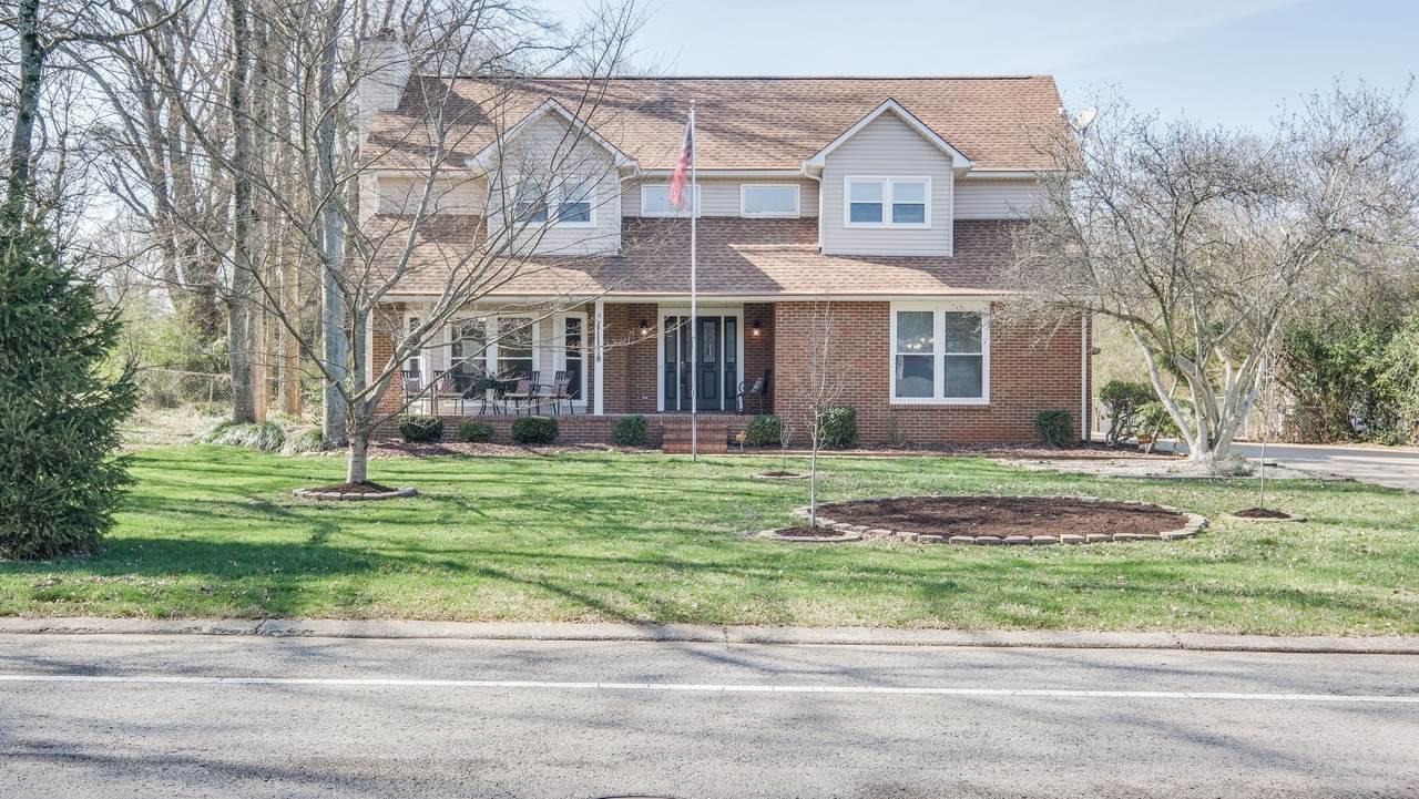 854 River Rock Blvd - Photo 1