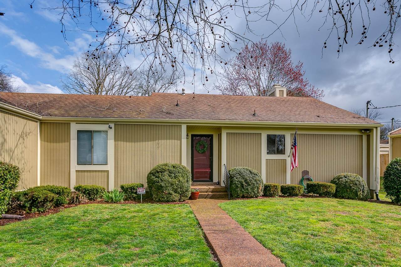 852 Todd Preis Dr - Photo 1