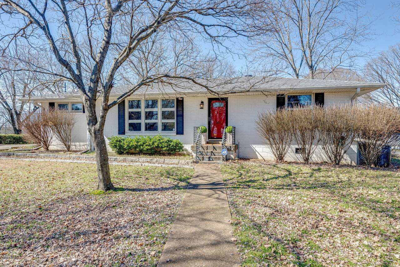 810 Kent Rd - Photo 1