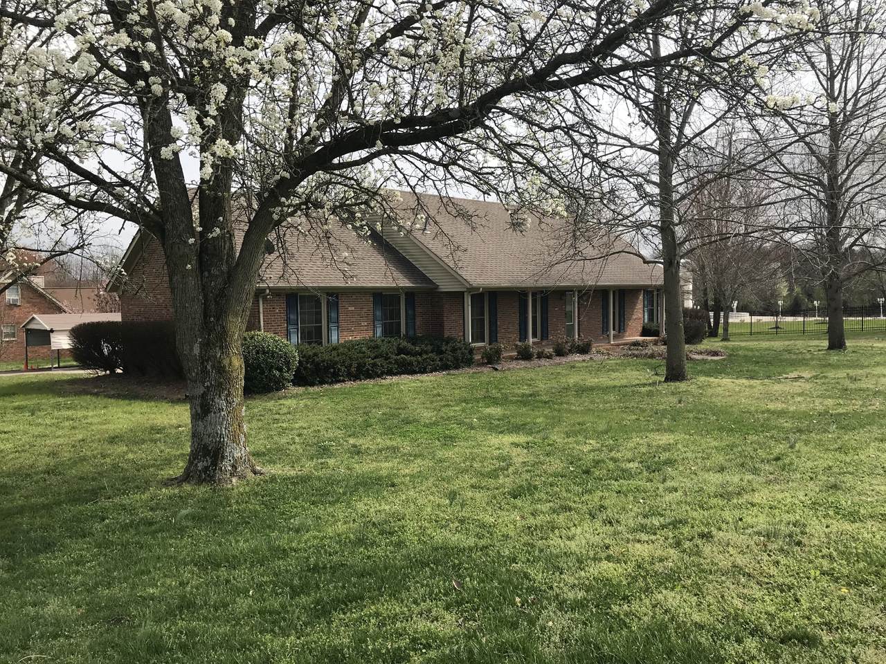 803 Cason Ln - Photo 1