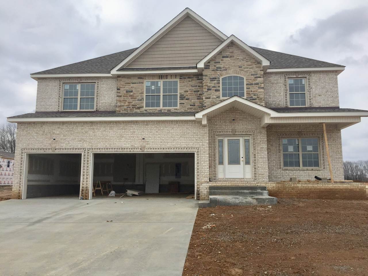 145 Easthaven - Photo 1