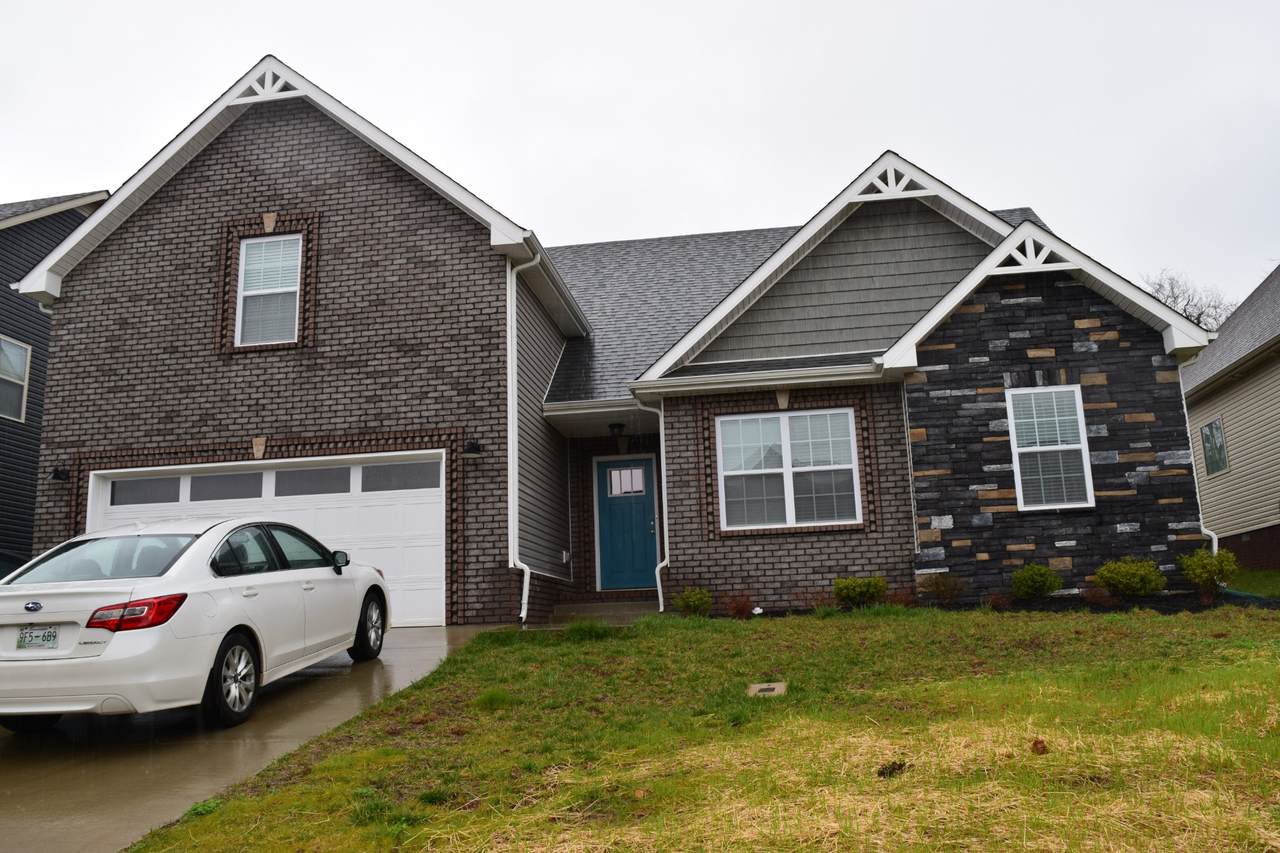 1521 Ellie Piper Cir - Photo 1