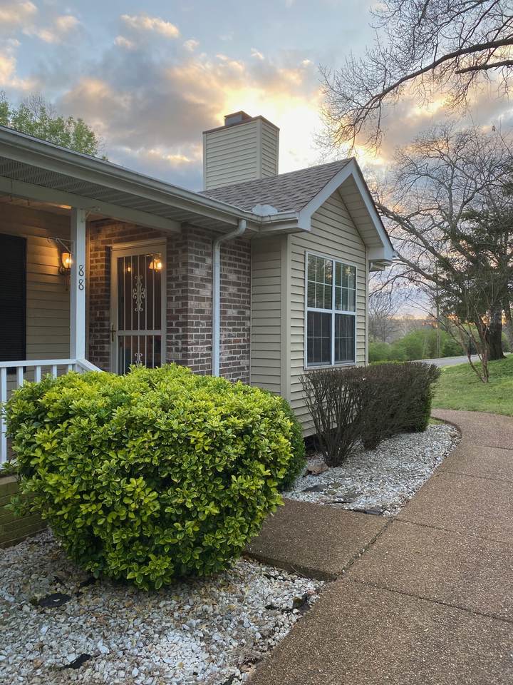 88 Pepper Ridge Cir - Photo 1