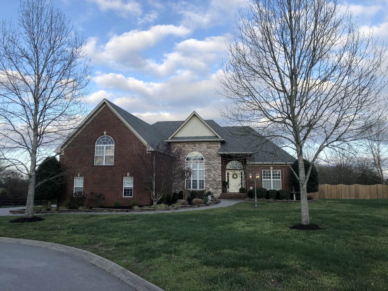 6004 Nicholas Ct - Photo 1