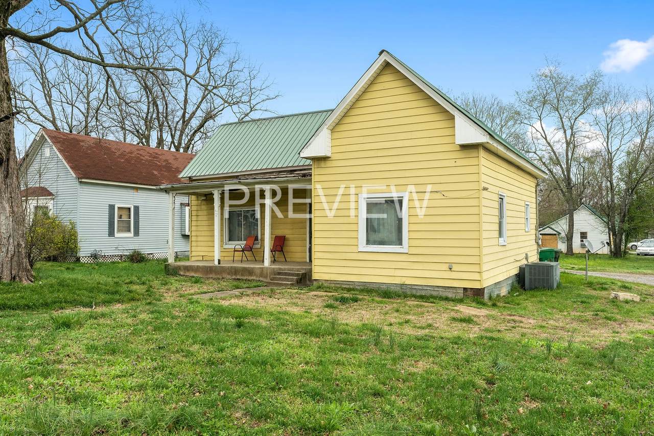 1508 S Main St - Photo 1