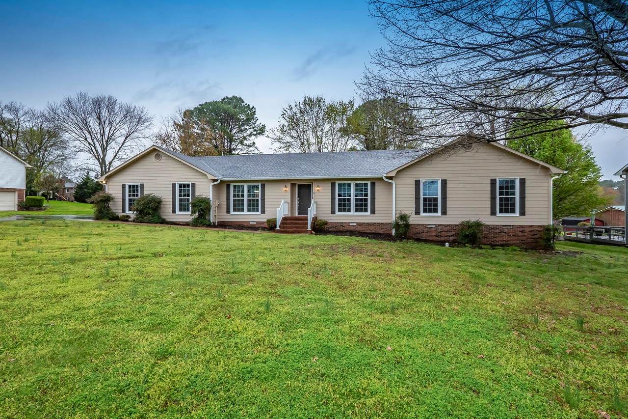 1428 Spainwood St - Photo 1