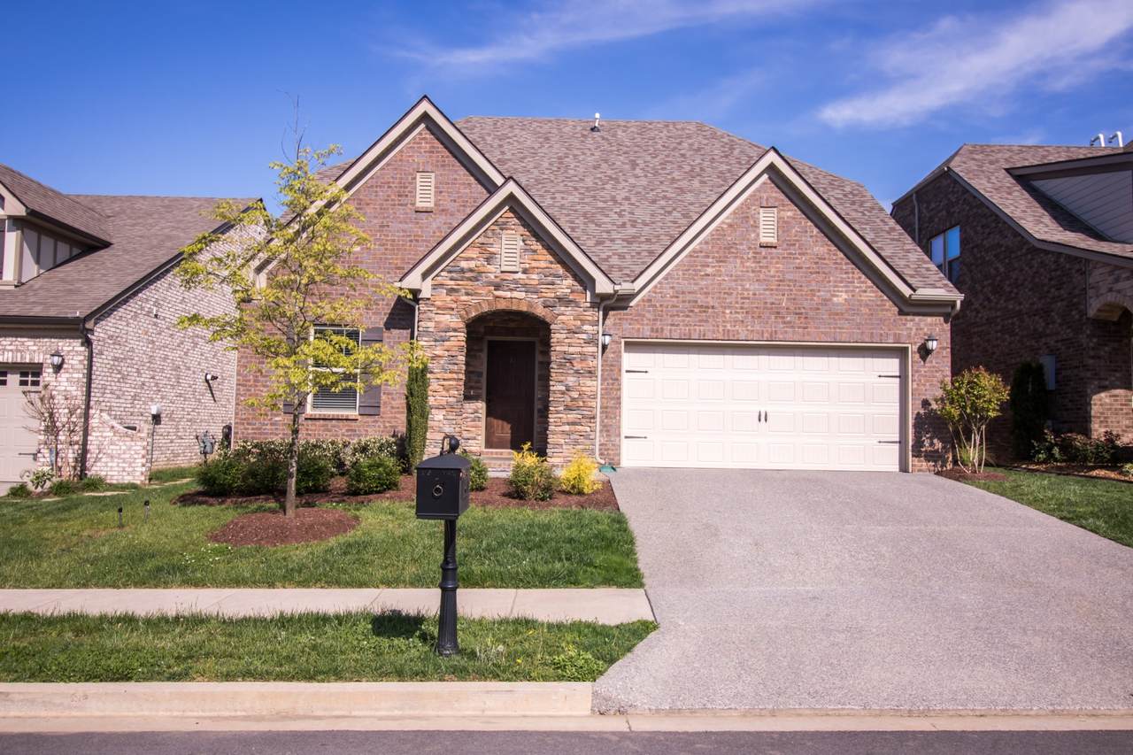 1723 Foxland Blvd - Photo 1 1723 Foxland Blvd - Photo 1