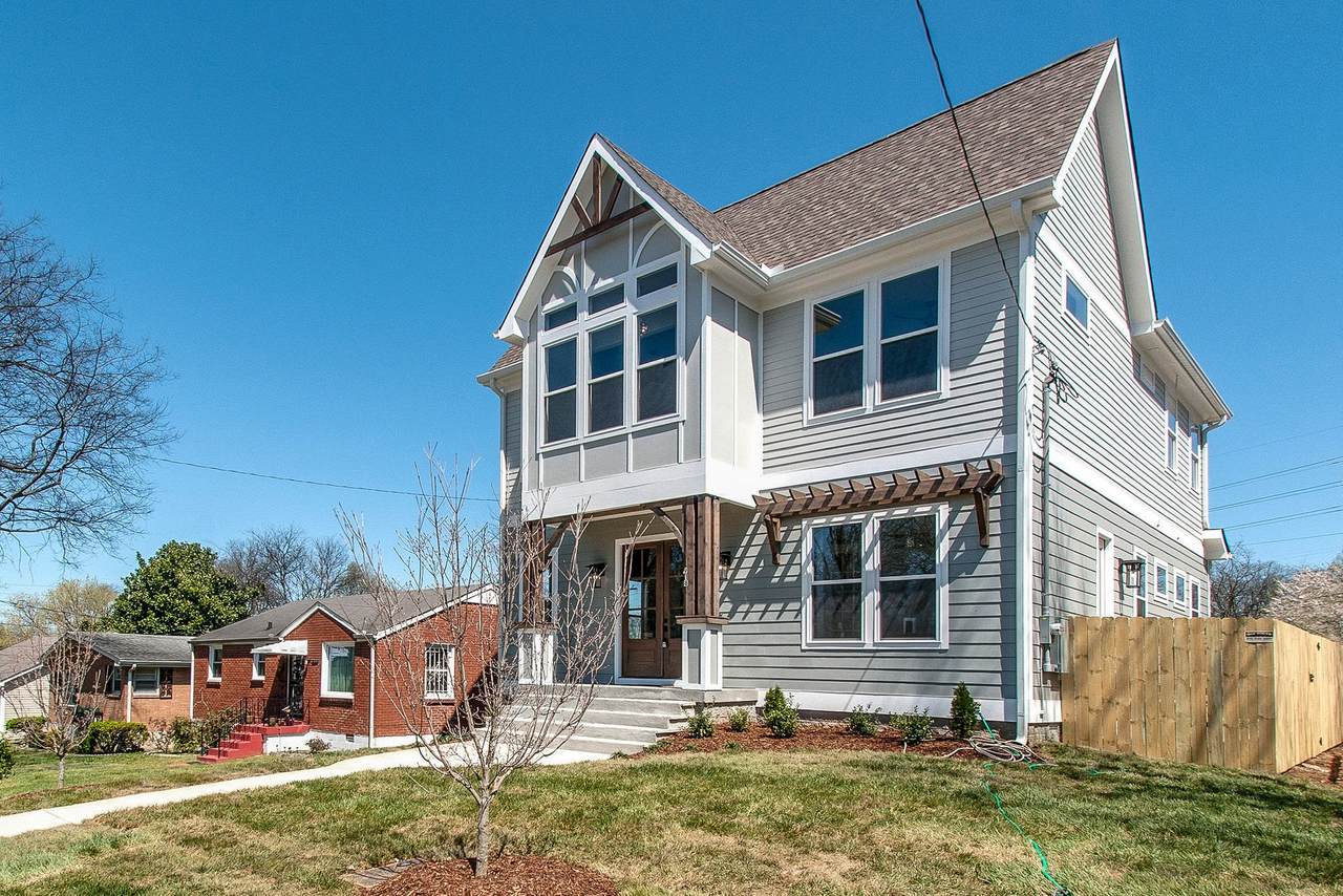 918 30th Ave - Photo 1
