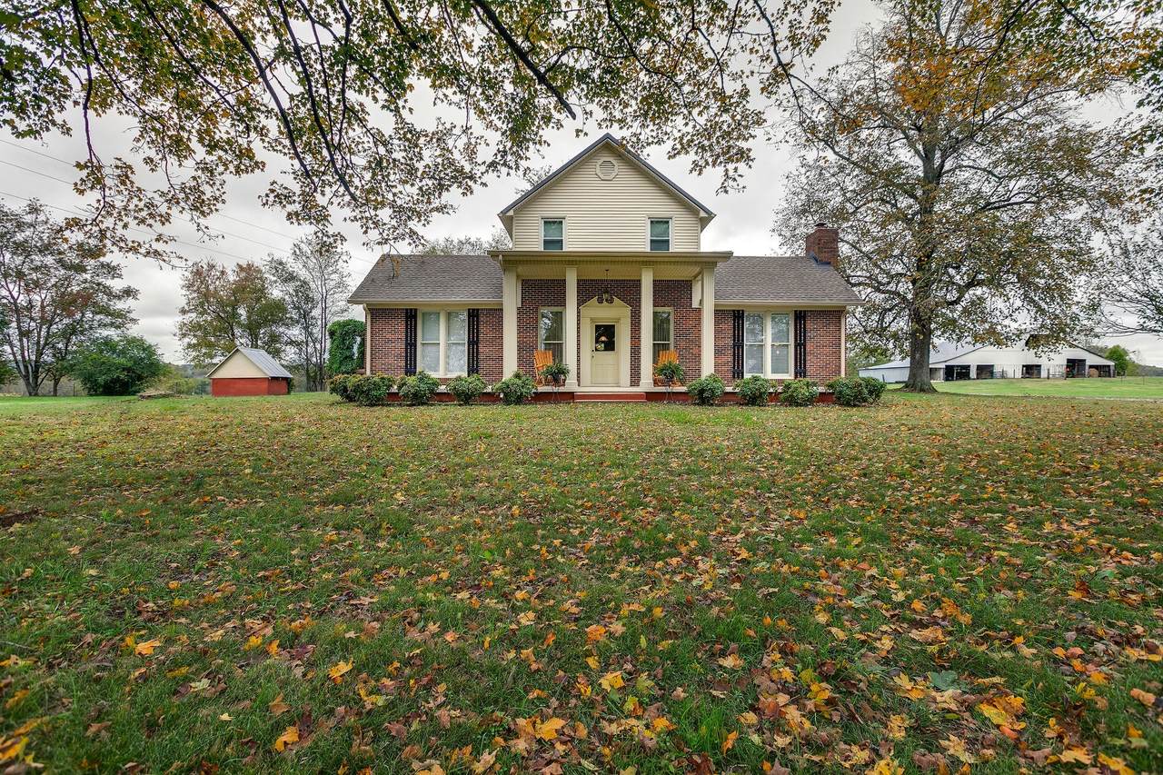 1351 Carters Creek Pike - Photo 1 1351 Carters Creek Pike - Photo 1
