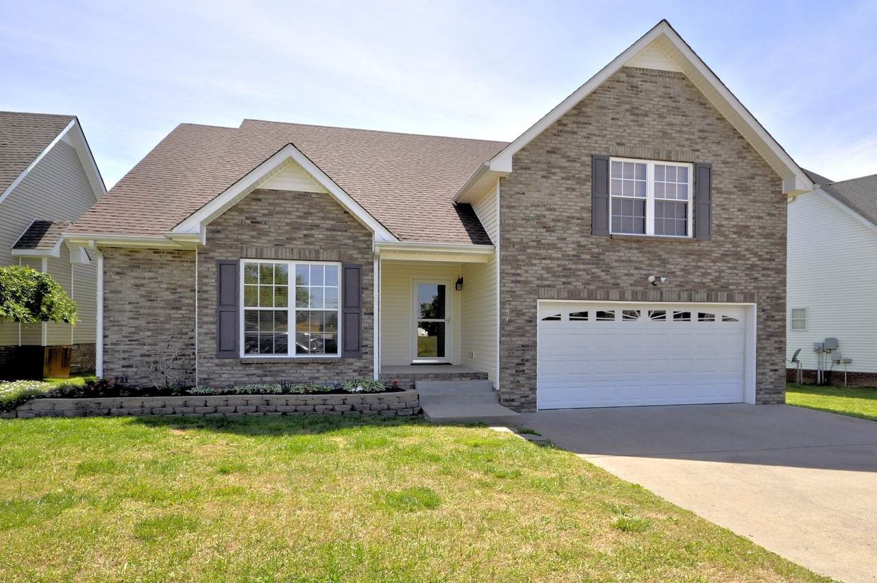 684 Foxfield Dr - Photo 1