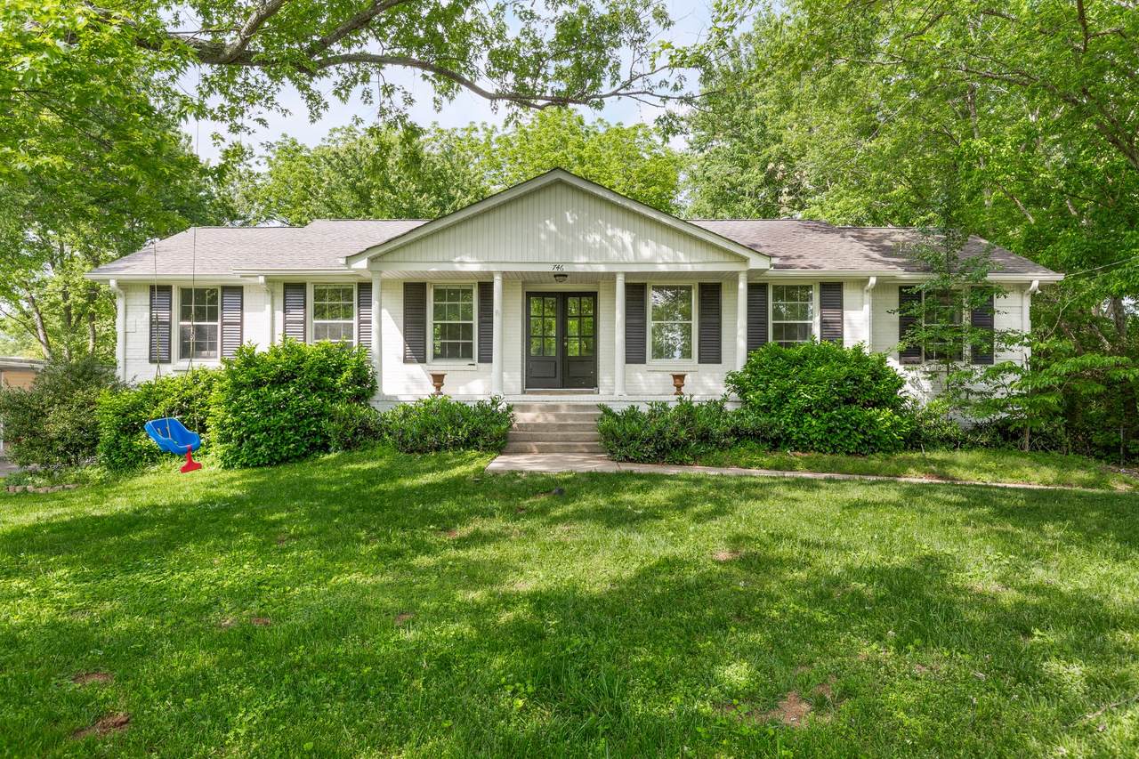 746 Harpeth Knoll Rd - Photo 1 746 Harpeth Knoll Rd - Photo 1