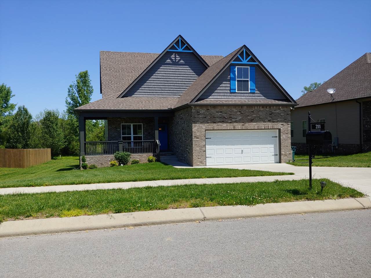 211 Hart Ln - Photo 1 211 Hart Ln - Photo 1