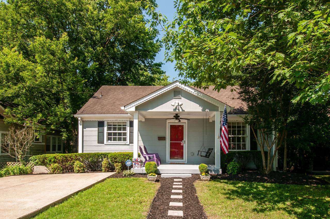 207 Chapel Ave - Photo 1