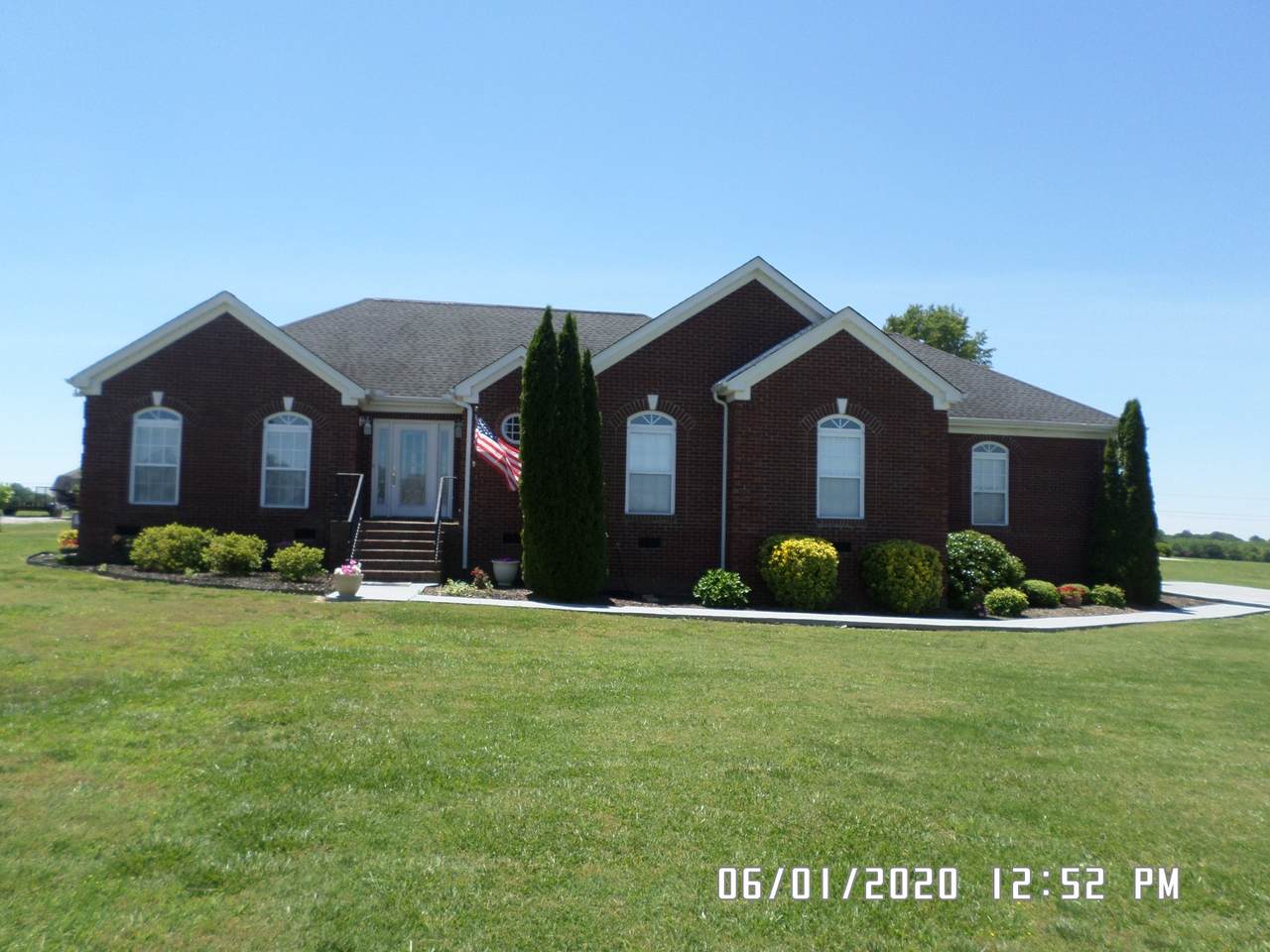46 Jon Frank Dr - Photo 1