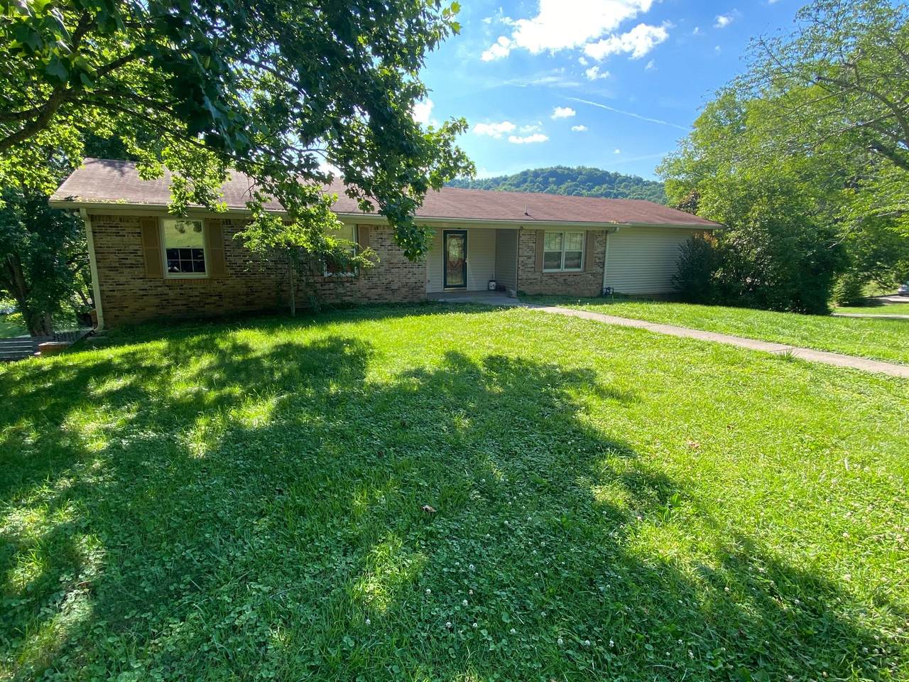 17 Jean Dr - Photo 1