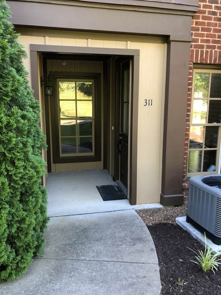 311 Grant Park Dr - Photo 1