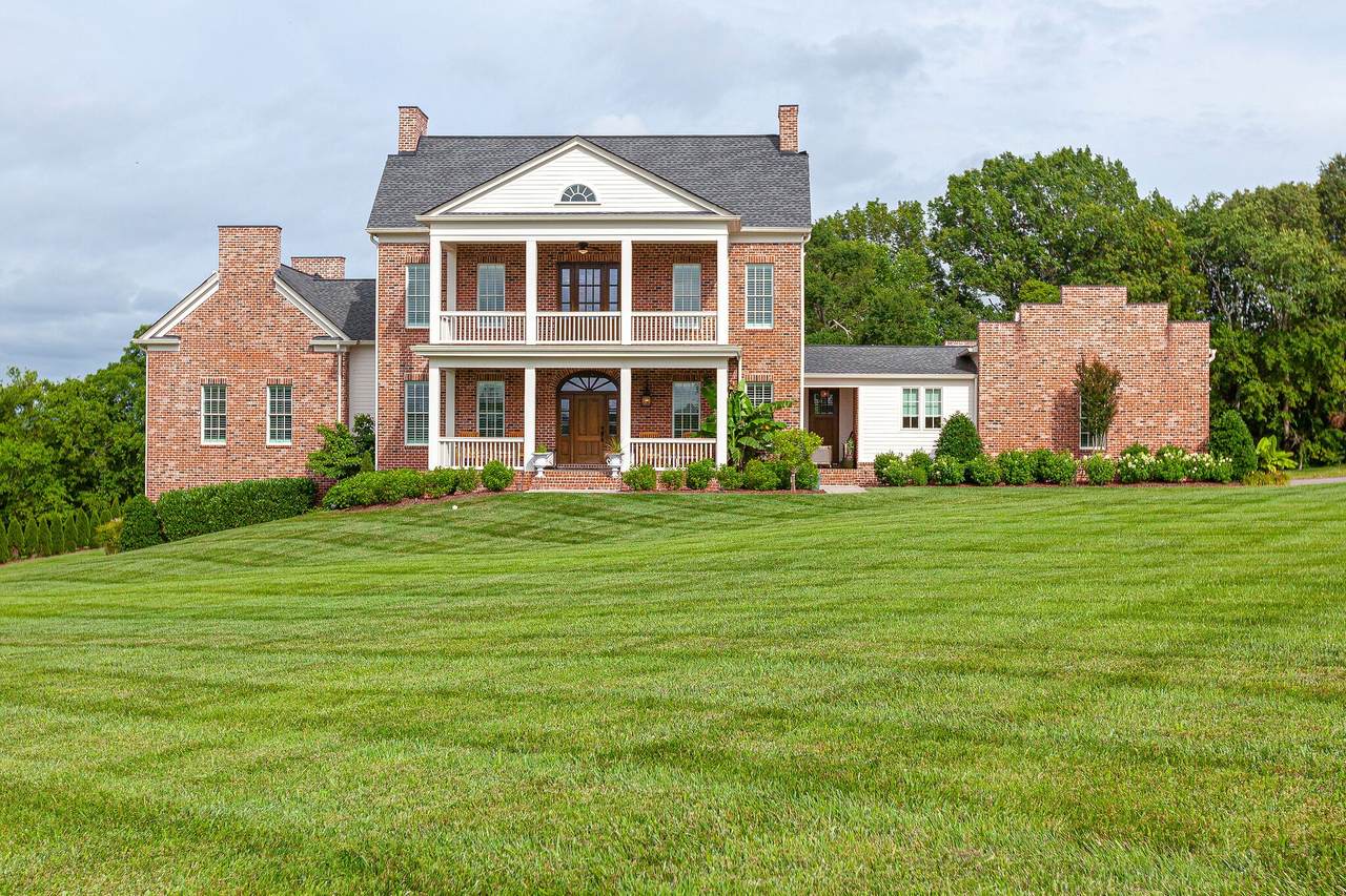 4114 Trinity Rd - Photo 1