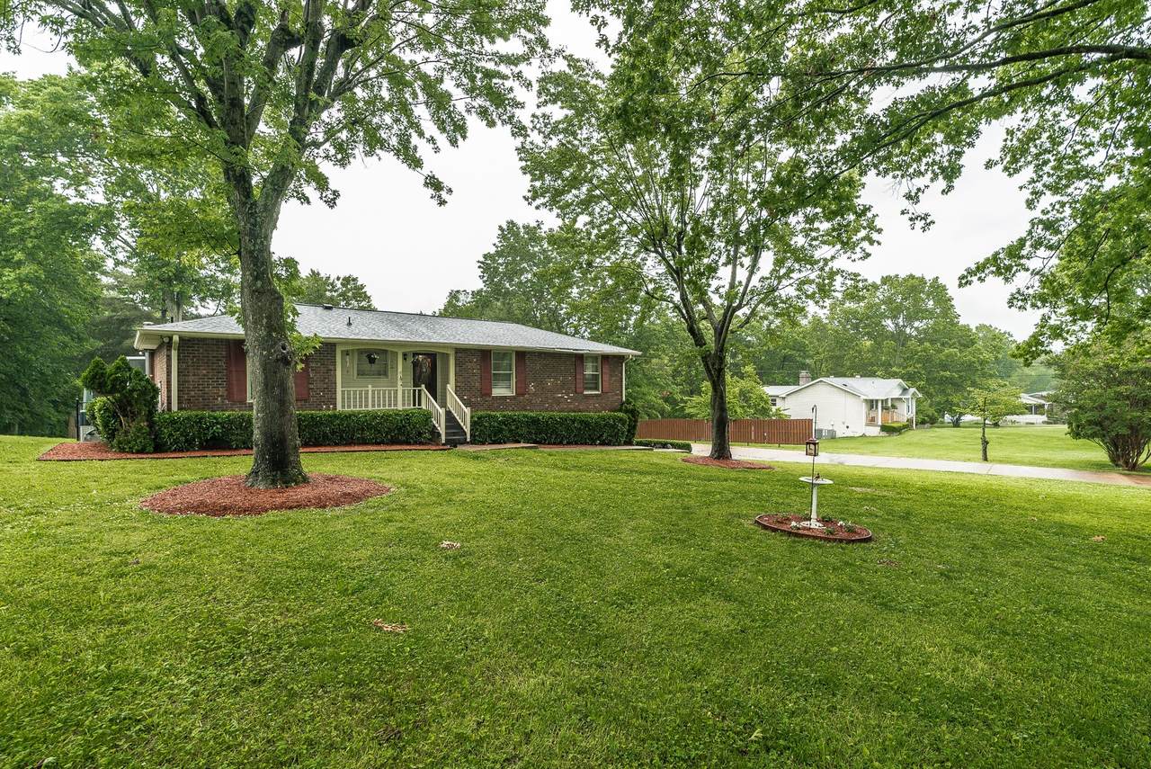 115 Donmond Dr - Photo 1