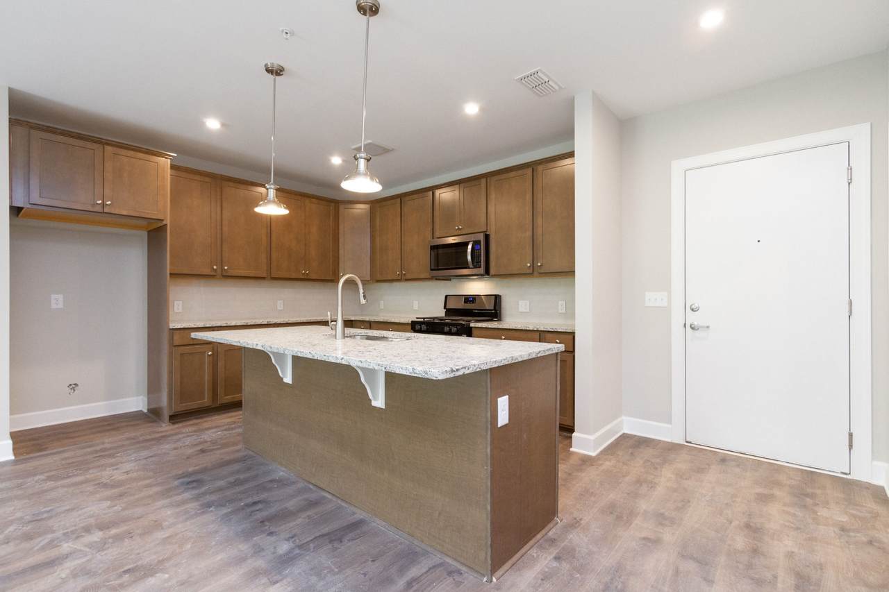 141 Saundersville Rd. - Photo 1