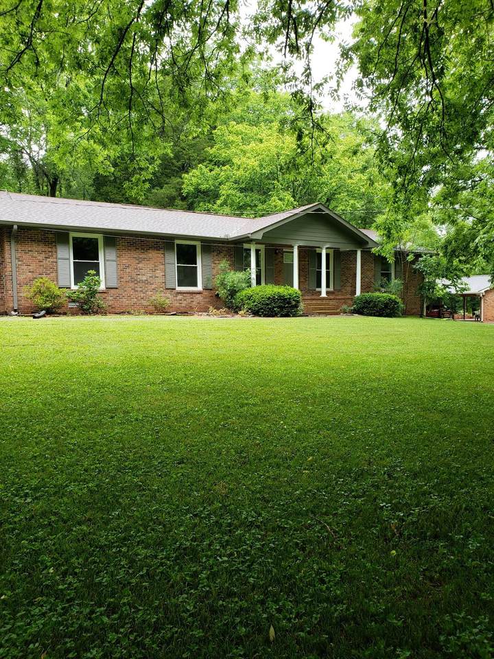 505 Utley Dr - Photo 1