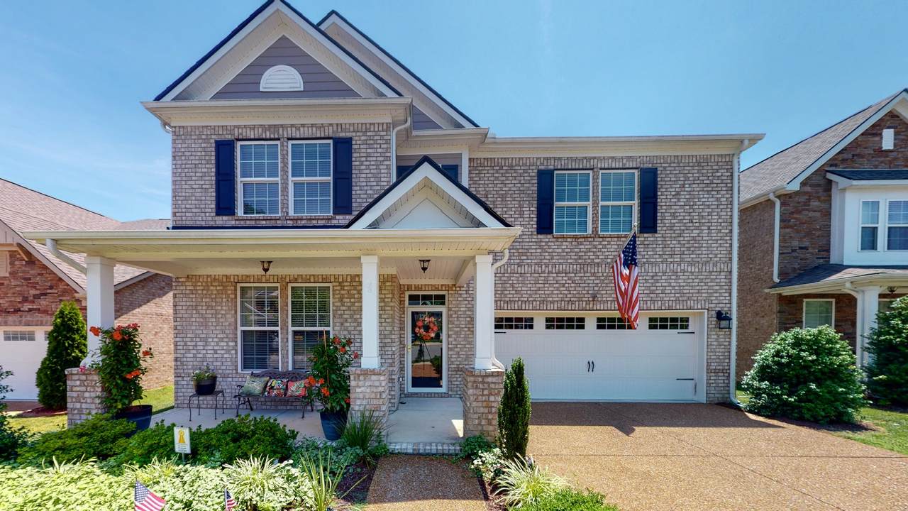 1701 Elysian Cir - Photo 1