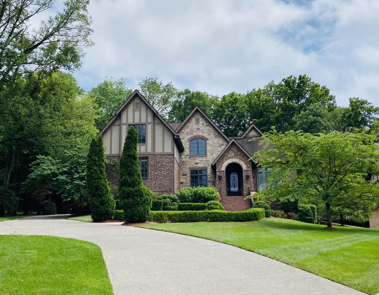 3803 Harding Pl - Photo 1