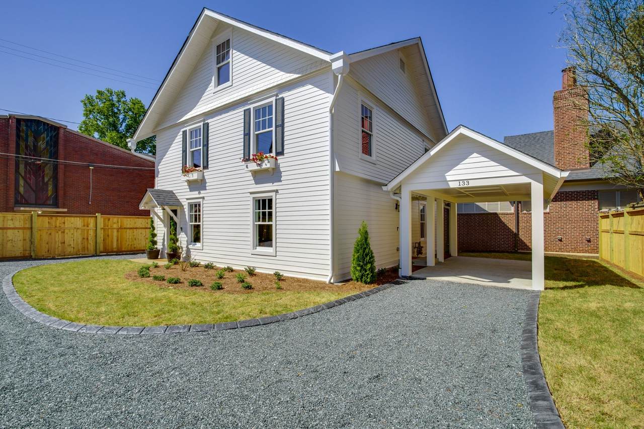 133 Bowling Ave - Photo 1