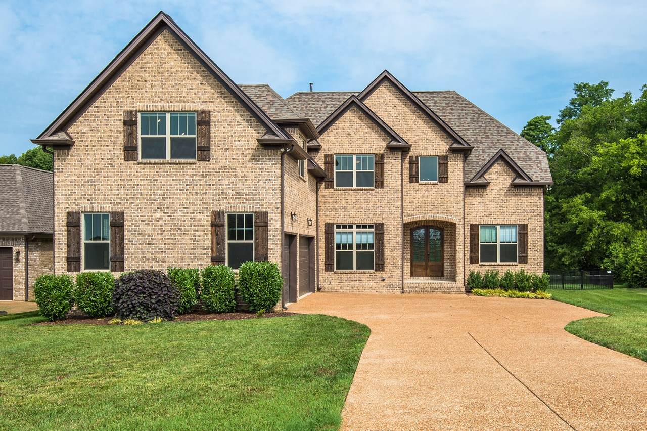 1009 Gadwall Ln - Photo 1