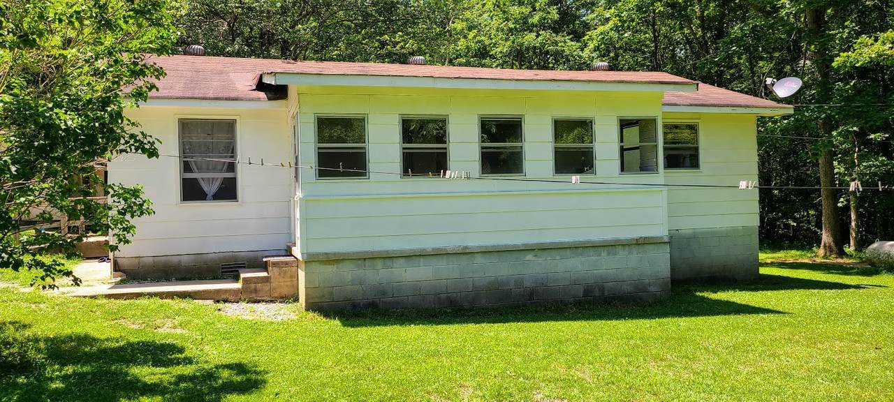373 20th Ave - Photo 1