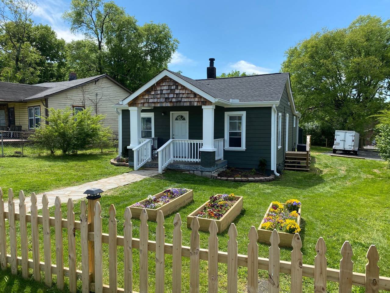 1232 Bessie Ave - Photo 1