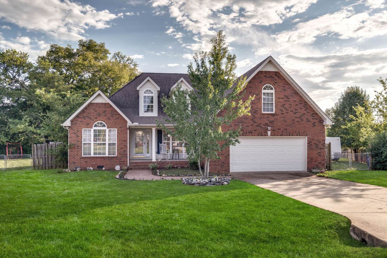 209 Dawn Dr - Photo 1