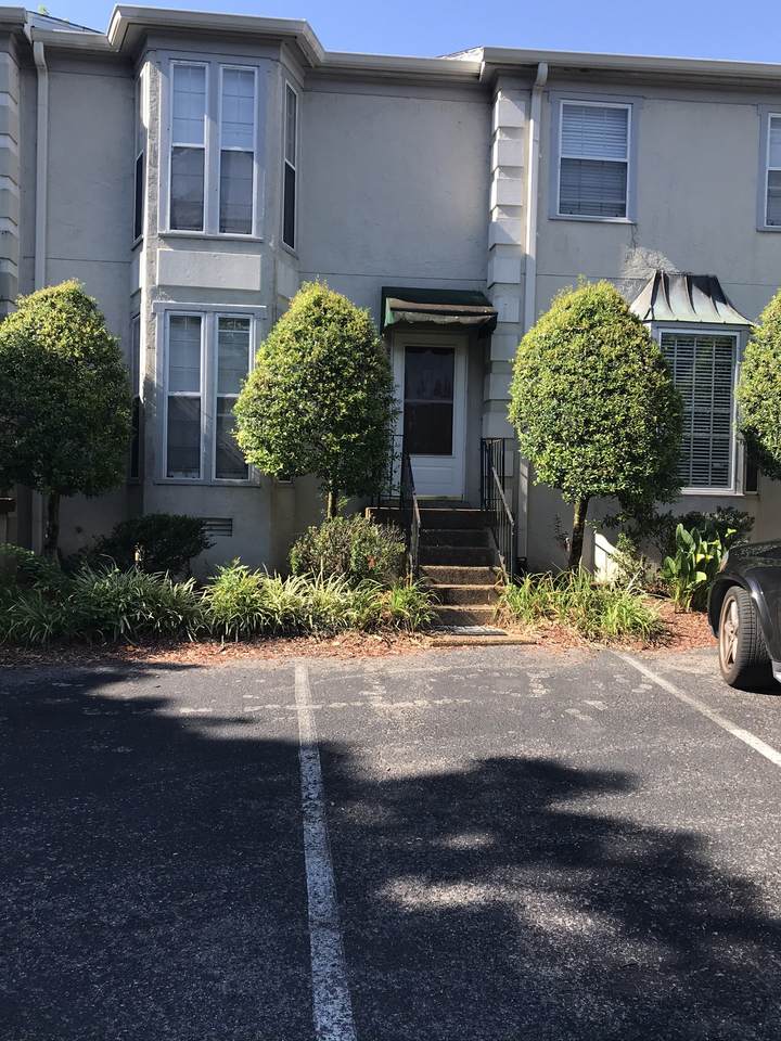 2629 Blakemore Ave - Photo 1