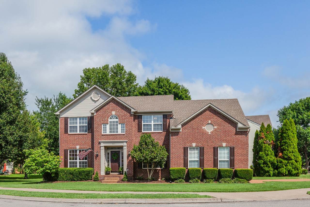 313 Devonshire Drive - Photo 1