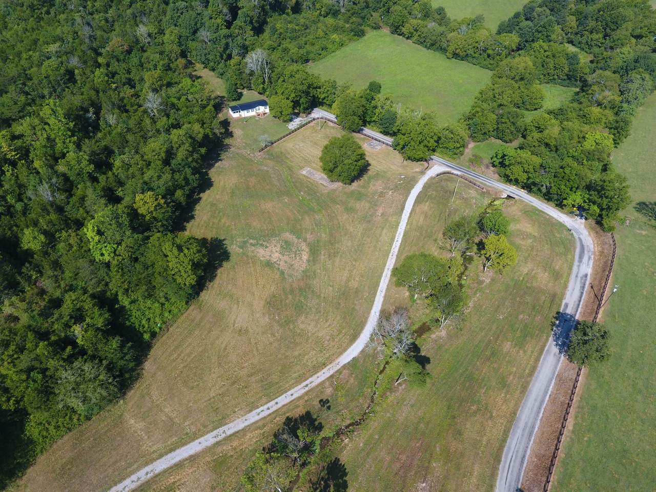 535 Creecy Hollow Rd - Photo 1